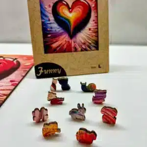 puzzle din lemn cu inima stralucitoare