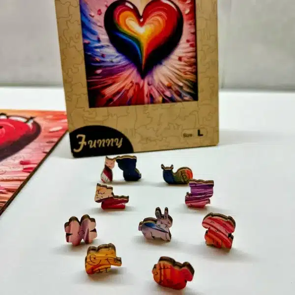 puzzle din lemn cu inima stralucitoare